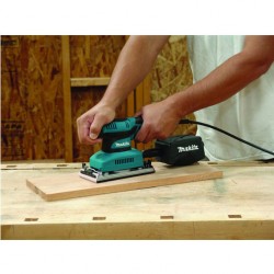 سنباده لرزان BO3710 ماکیتا برقی سنباده لرزان BO3710 ماکیتا برقی